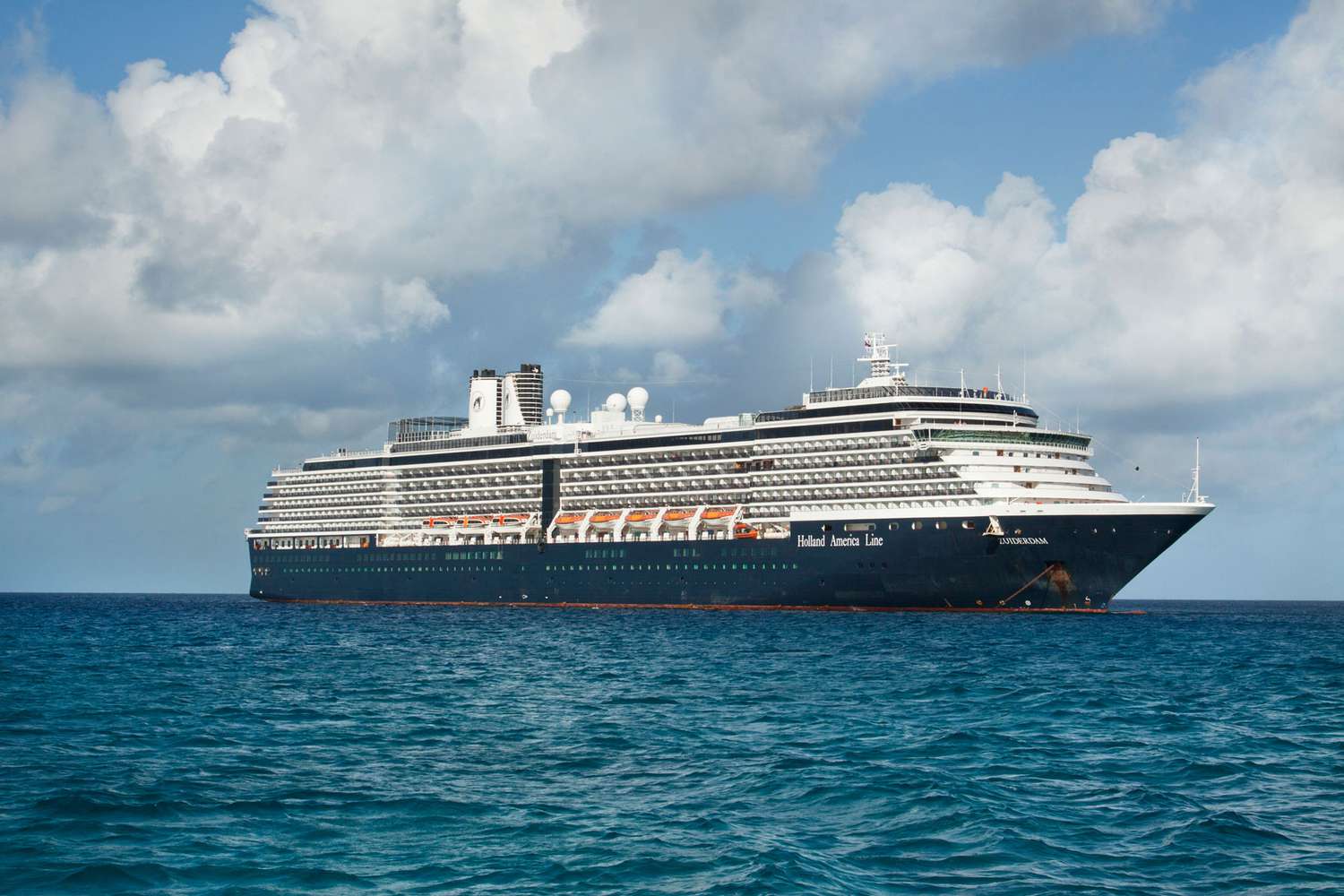 holland america zuiderdam cruisewrld1221 e1ad24d755ee4ced945c5e177459beec